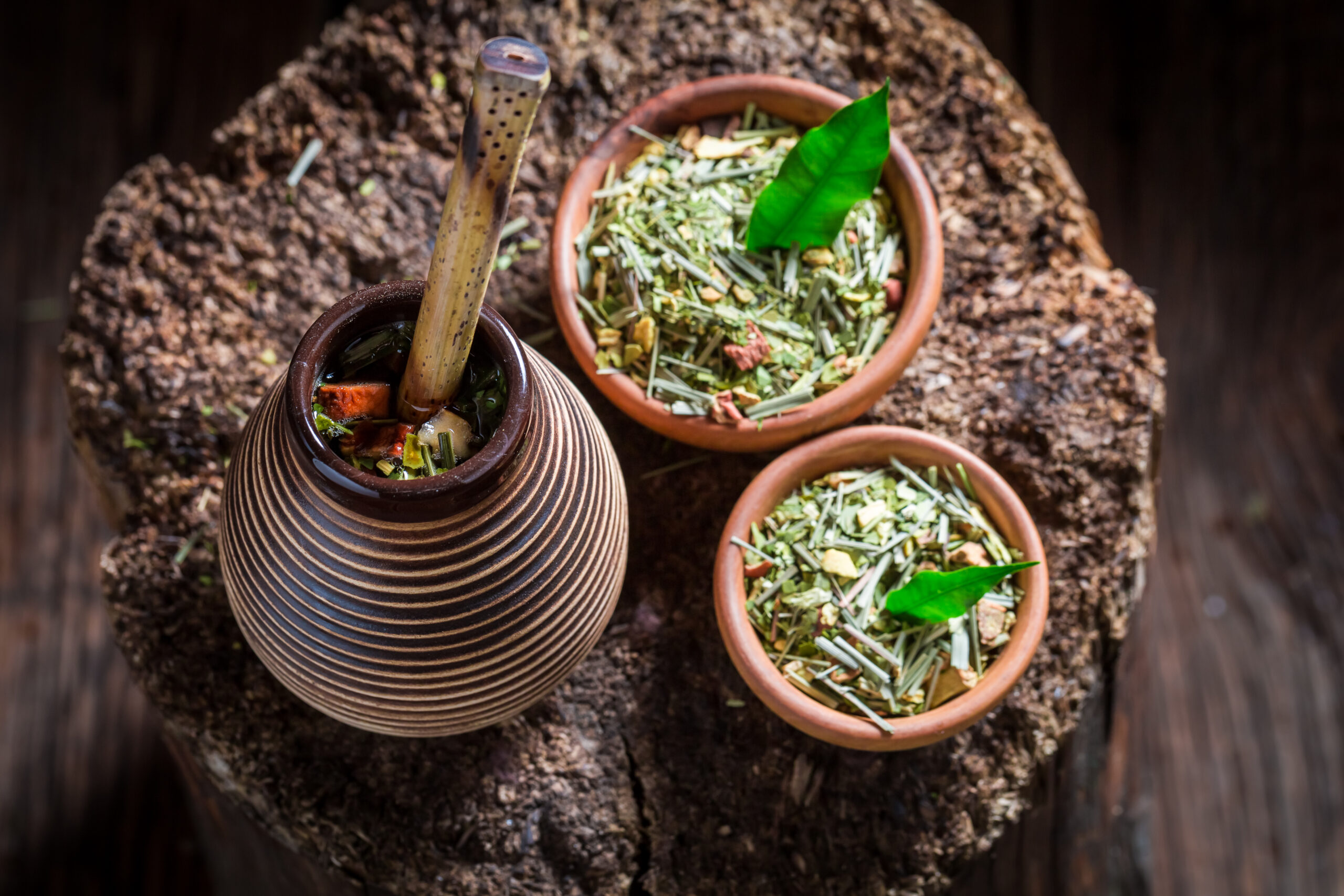 Full of flavor yerba mate made of fresh dried leaves Full of flavor yerba mate made of fresh dried leaves